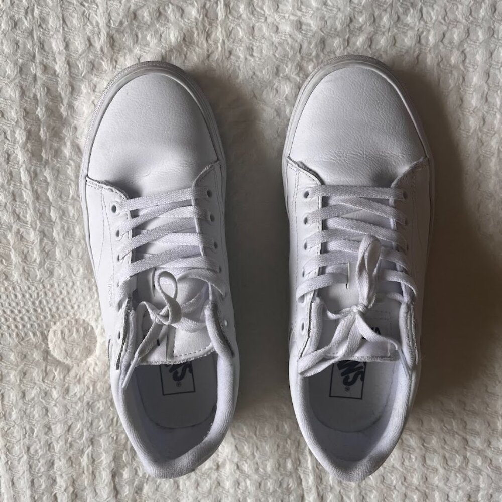 Vans All White Women's Sneakers Size 10 - Picture 2 of 5